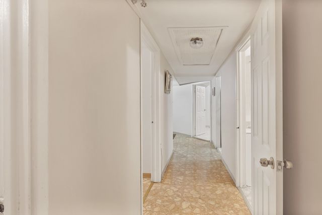 3051 N MASON Avenue, Chicago, IL 60634