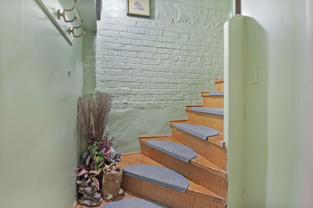 3051 N MASON Avenue, Chicago, IL 60634