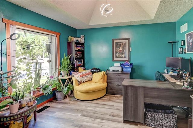 1510 SW 19th Street, Blue Springs, MO 64015
