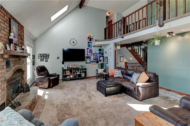 1510 SW 19th Street, Blue Springs, MO 64015