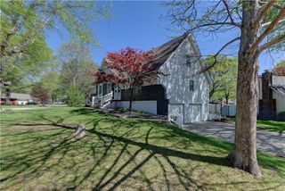 1510 SW 19th Street, Blue Springs, MO 64015