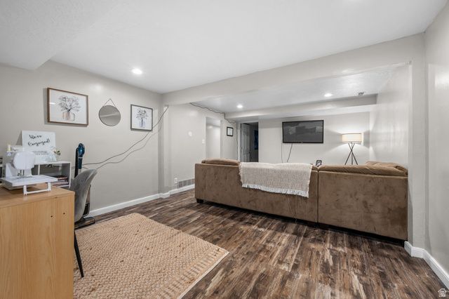 1937 E 5625 S, South Ogden, UT 84403