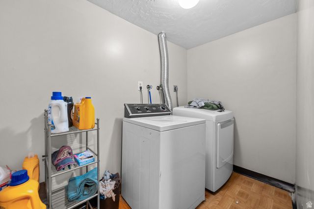 1937 E 5625 S, South Ogden, UT 84403