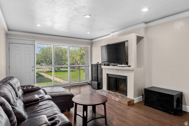 1937 E 5625 S, South Ogden, UT 84403