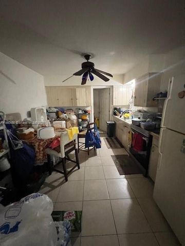 4265 SW 51st St, Dania Beach, FL 33314