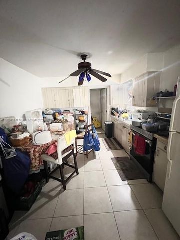 4265 SW 51st St, Dania Beach, FL 33314