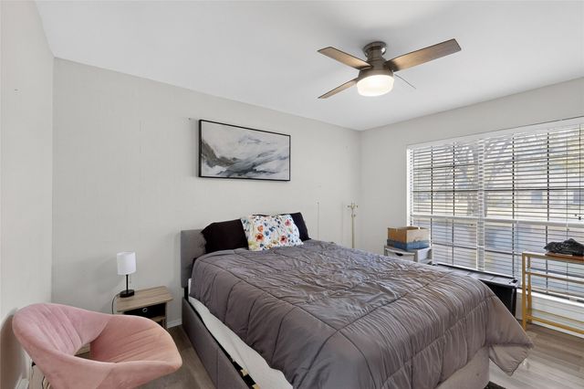 3900 N Shadycreek Drive, Arlington, TX 76013