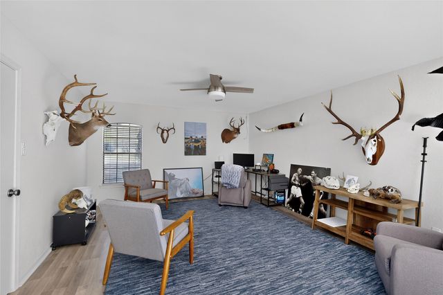 3900 N Shadycreek Drive, Arlington, TX 76013