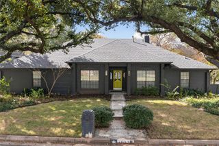 3900 N Shadycreek Drive, Arlington, TX 76013