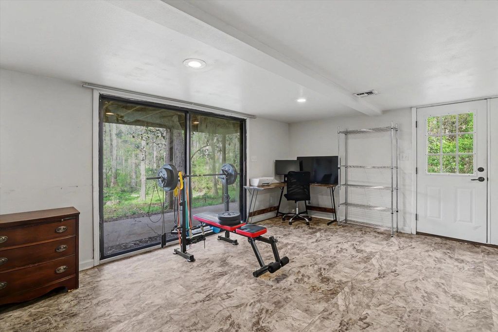 Image 47 of property listing at 439 BEAVER LAKE Road, Tallahassee, FL 32312