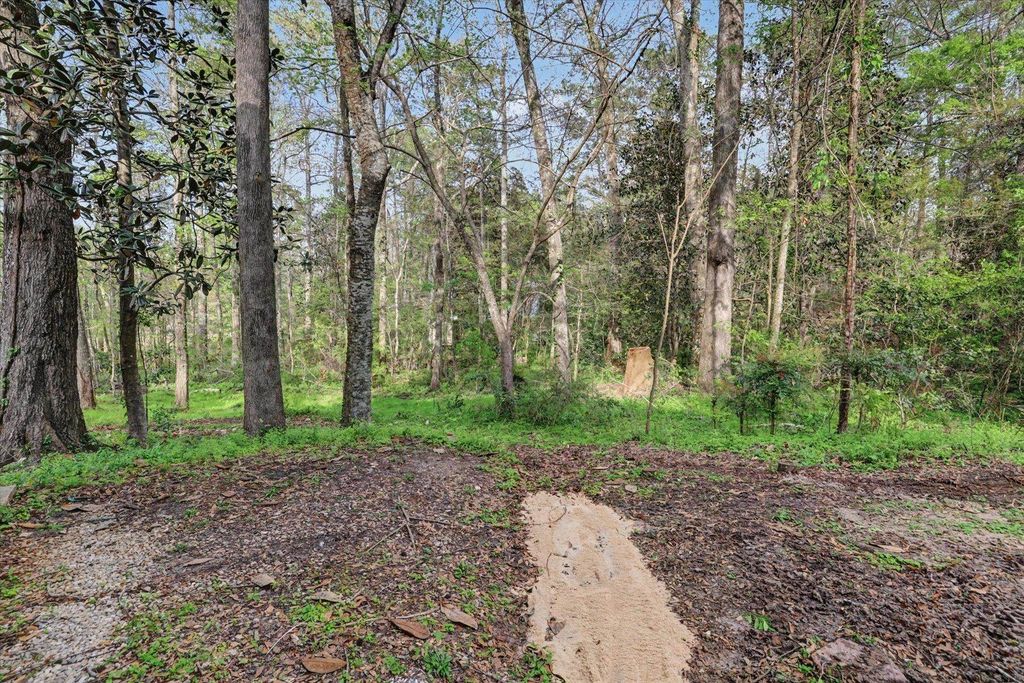Image 58 of property listing at 439 BEAVER LAKE Road, Tallahassee, FL 32312