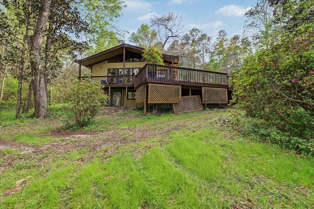 Image 62 of property listing at 439 BEAVER LAKE Road, Tallahassee, FL 32312