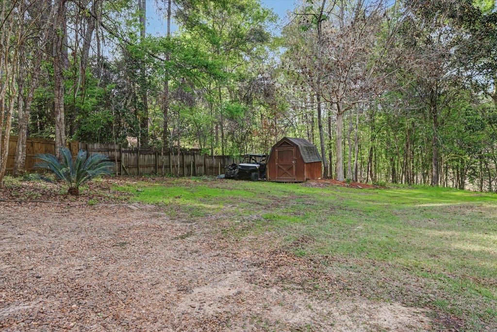 Image 68 of property listing at 439 BEAVER LAKE Road, Tallahassee, FL 32312