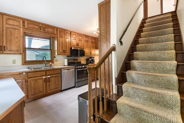 1417 18th Street NW, New Brighton, MN 55112