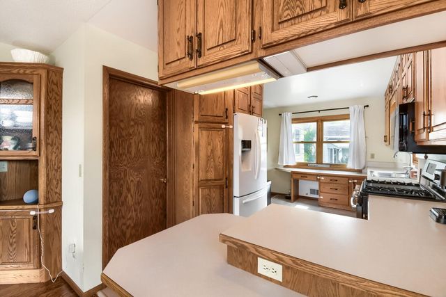 1417 18th Street NW, New Brighton, MN 55112