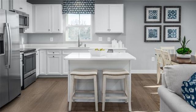 5106 Bentgrass Drive, Hempfield Twp, PA 15601