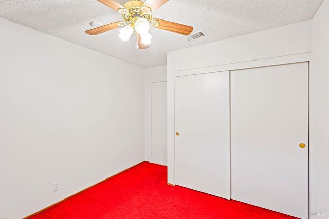 500 Asbury Ln, Fairfield, CA 94533