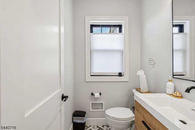 217 Liberty St, Boonton Town, NJ 07005