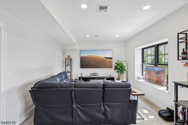 217 Liberty St, Boonton Town, NJ 07005