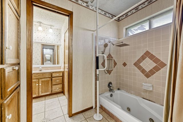 3633 Billie Faye Drive, North Richland Hills, TX 76180