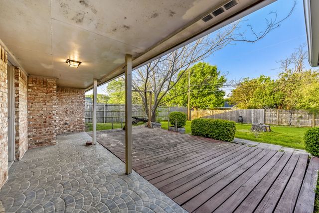 3633 Billie Faye Drive, North Richland Hills, TX 76180