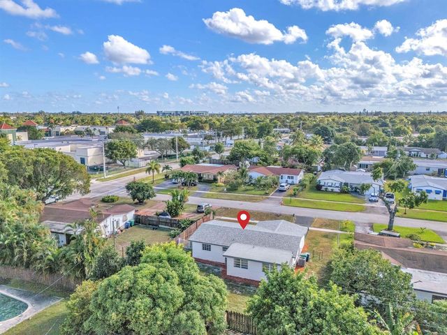 4911 NW 16th Street, Lauderhill, FL 33313