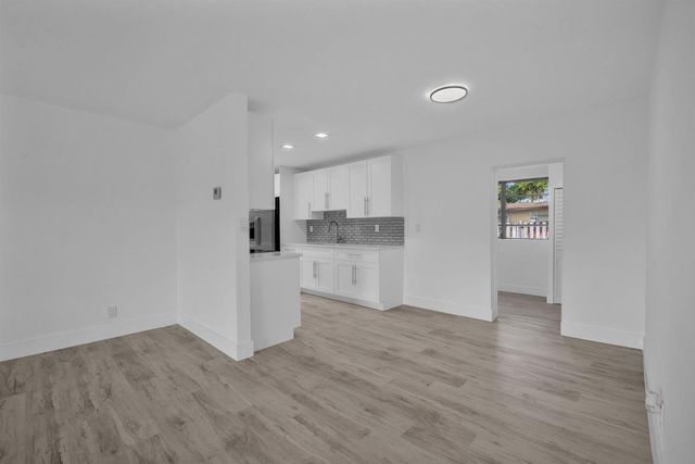 4911 NW 16th Street, Lauderhill, FL 33313