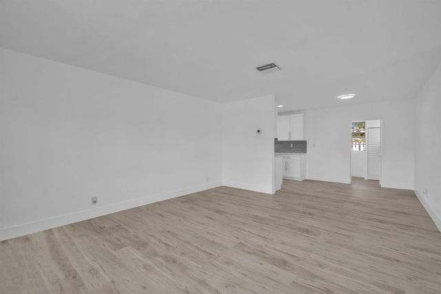 4911 NW 16th Street, Lauderhill, FL 33313