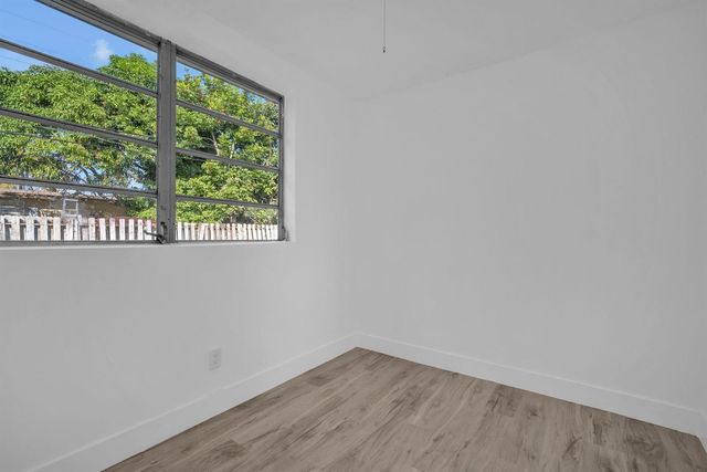 4911 NW 16th Street, Lauderhill, FL 33313