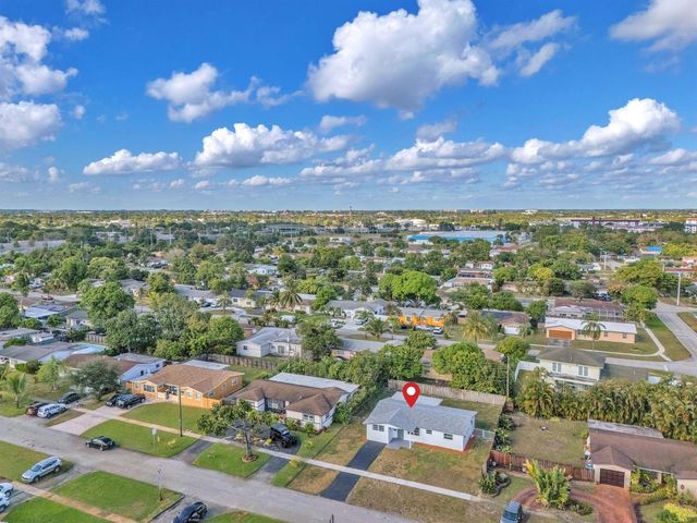 4911 NW 16th Street, Lauderhill, FL 33313