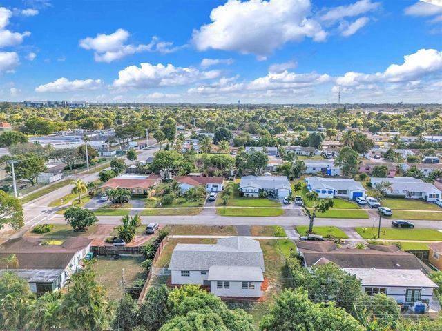4911 NW 16th Street, Lauderhill, FL 33313