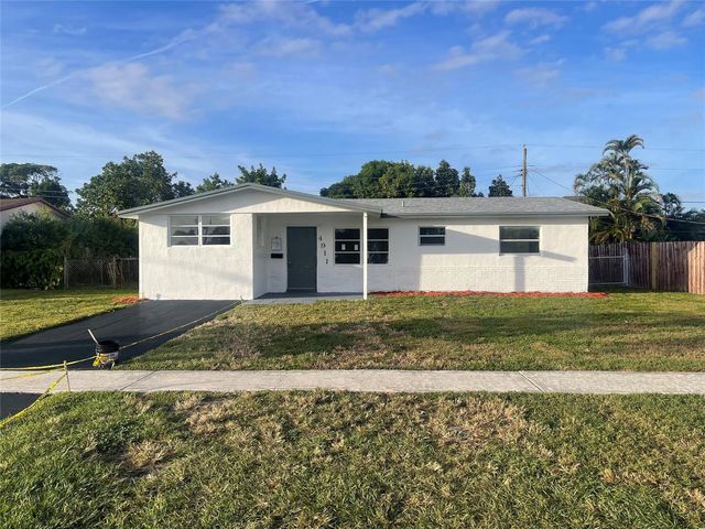 4911 NW 16th Street, Lauderhill, FL 33313