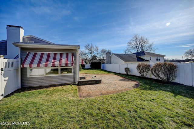 539 Summit Drive, Point Pleasant, NJ 08742