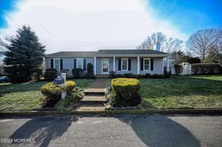 539 Summit Drive, Point Pleasant, NJ 08742
