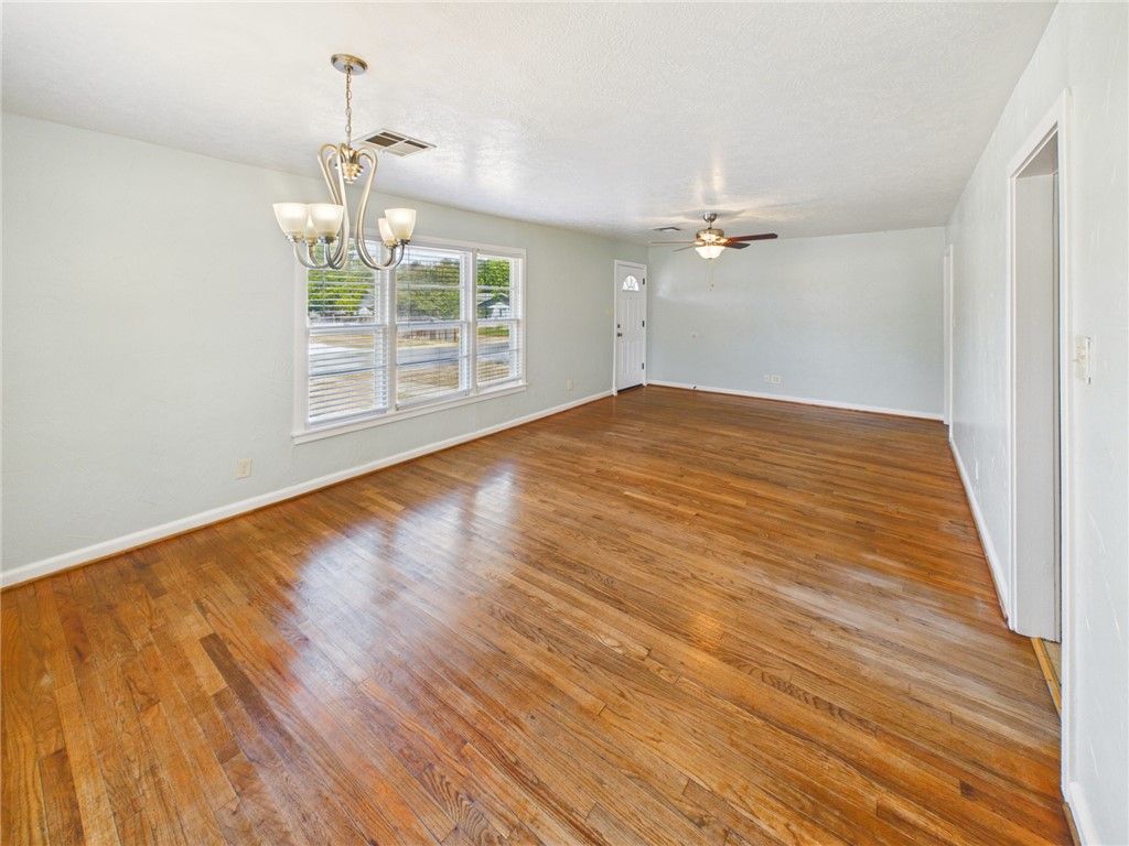101 North Brown Street, Bryan, TX 77802 — photo 5