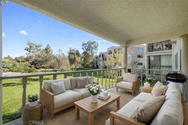 3498 Bahia Blanca West 2F, Laguna Woods, CA 92637