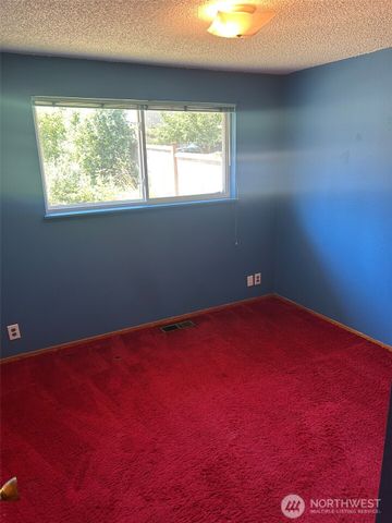 14428 31st Avenue S, Seatac, WA 98168