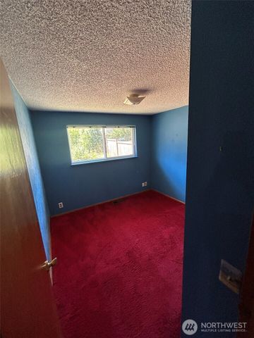 14428 31st Avenue S, Seatac, WA 98168