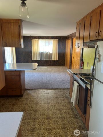 14428 31st Avenue S, Seatac, WA 98168