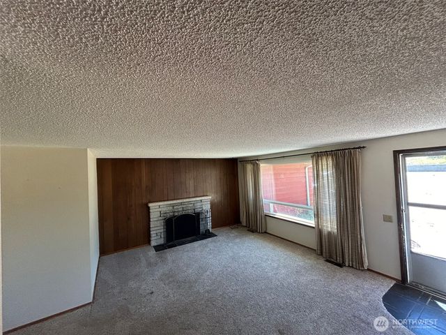 14428 31st Avenue S, Seatac, WA 98168
