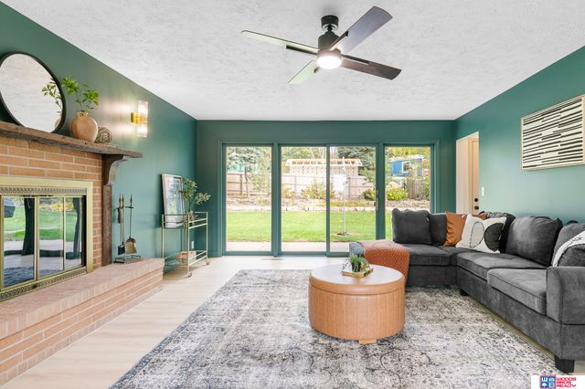 8010 Talbot Trail, Lincoln, NE 68506