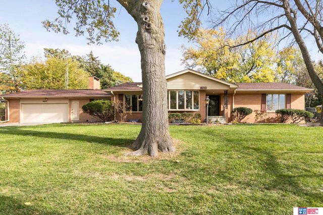 8010 Talbot Trail, Lincoln, NE 68506