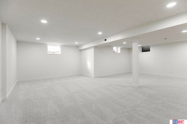 8010 Talbot Trail, Lincoln, NE 68506