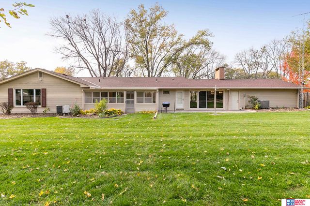 8010 Talbot Trail, Lincoln, NE 68506