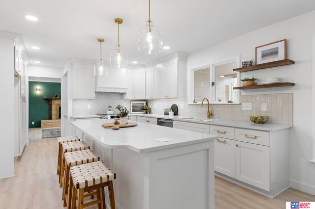 8010 Talbot Trail, Lincoln, NE 68506