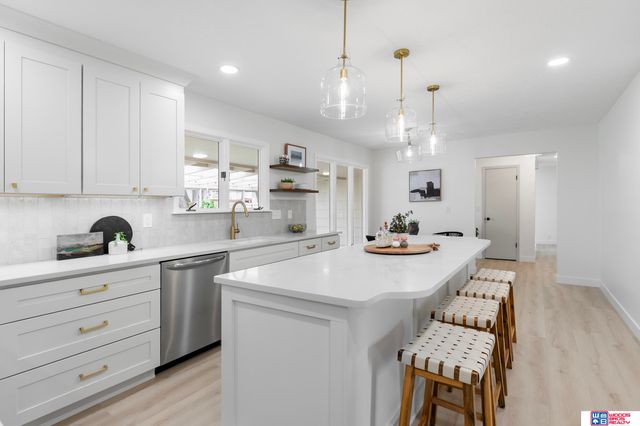 8010 Talbot Trail, Lincoln, NE 68506