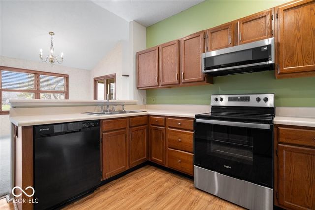 8808 Stirrup Court, Indianapolis, IN 46256