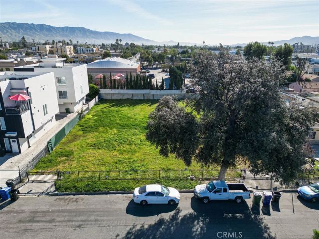 5922 Lemp, North Hollywood, CA 91601