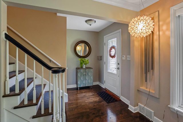 12001 W Underwood PARKWAY, Wauwatosa, WI 53226