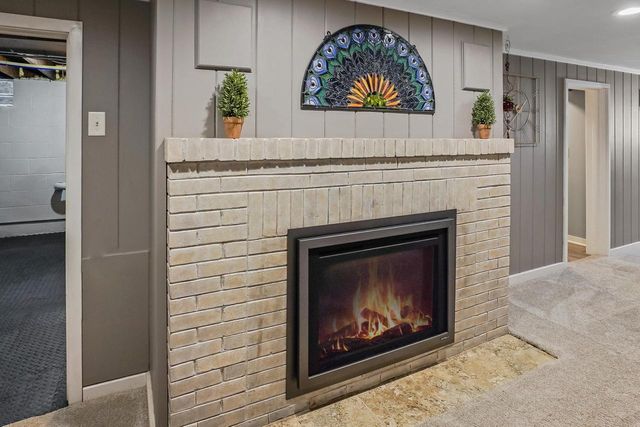 12001 W Underwood PARKWAY, Wauwatosa, WI 53226